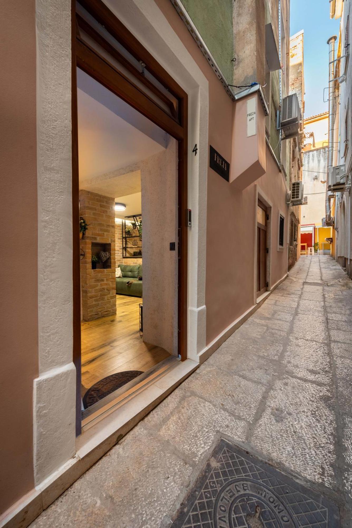 Freja- Luxury Studio Apartment Old Town Zadar Center Εξωτερικό φωτογραφία